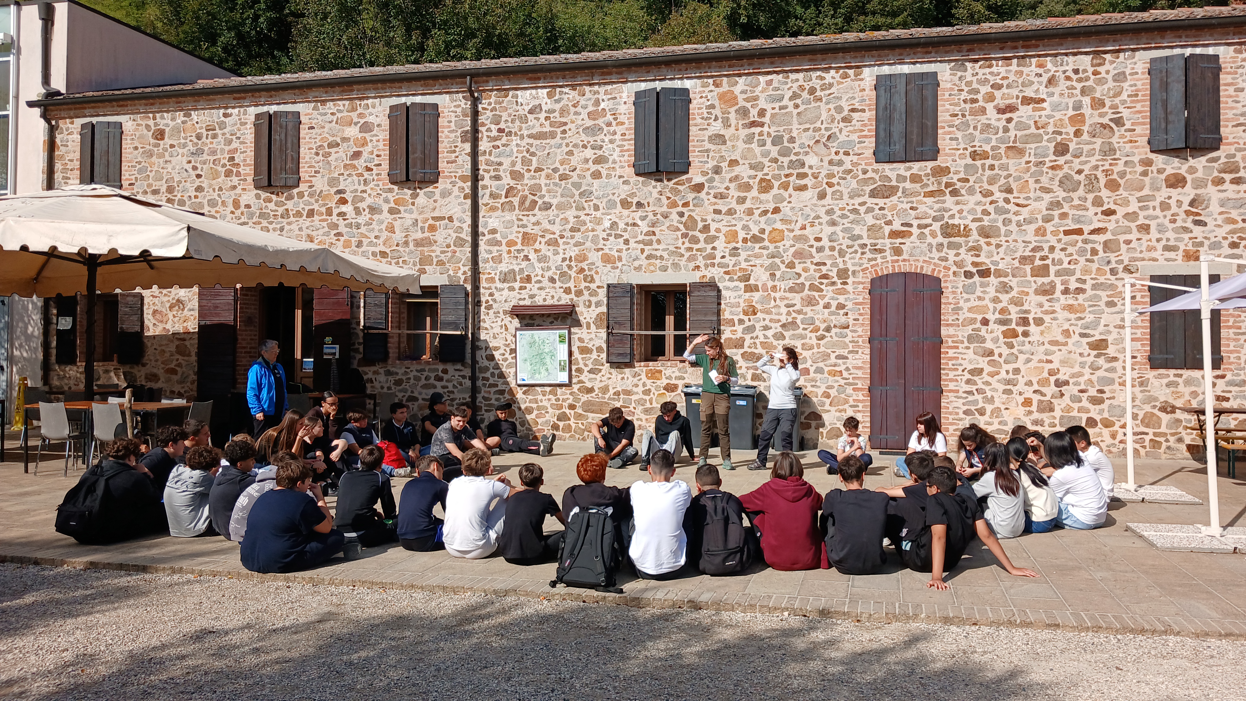 ORIENTEERING PRESSO CASA MARINA SUL MONTE VENDA, DELLE CLASSI 1G e 1M.